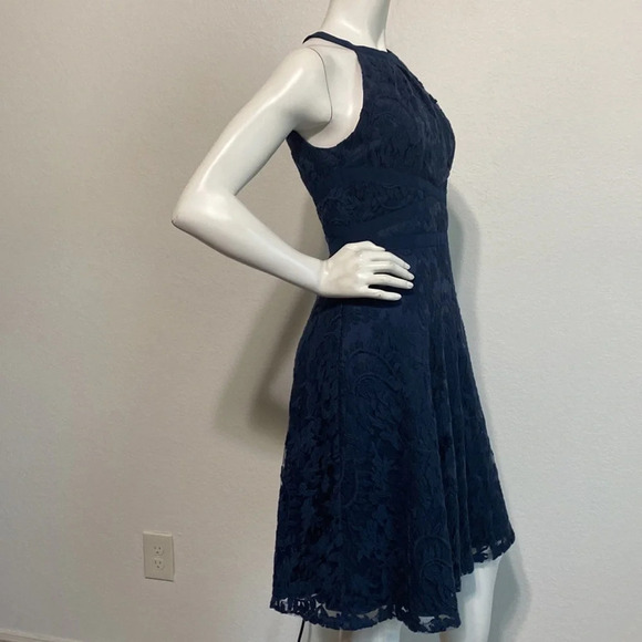 Adrianna Papell Navy Blue Lace Fit & Flare Dress Size 4 - Picture 7 of 7